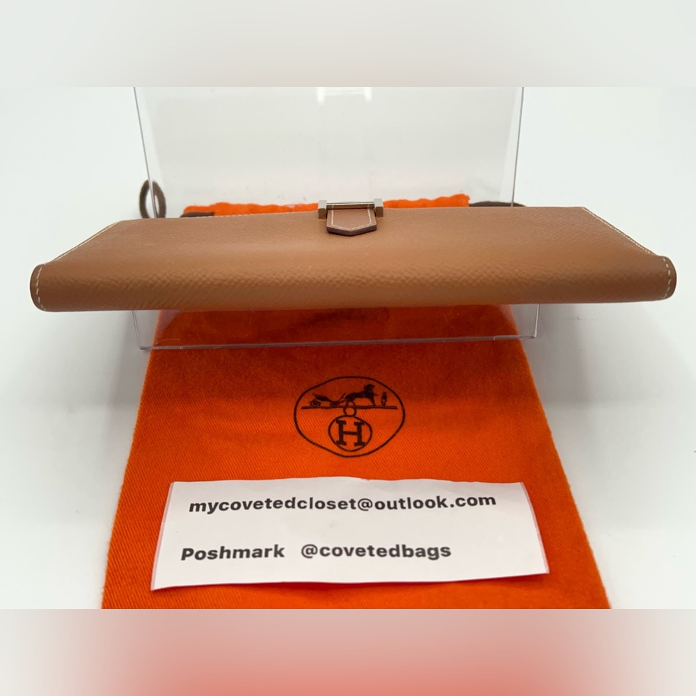 HERMES Bearn Gold Leather Wallet with H Closure w/Dust Bag Good Condition - Picture 4 of 16